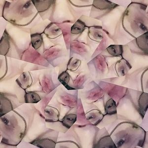 Meet your Posher, Lacy