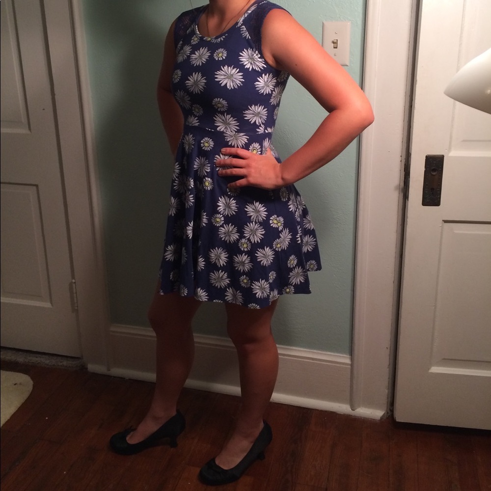 Blue daisy dress