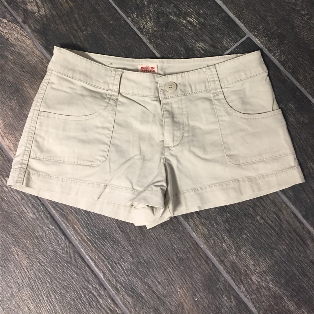 Mossimo khaki shorts