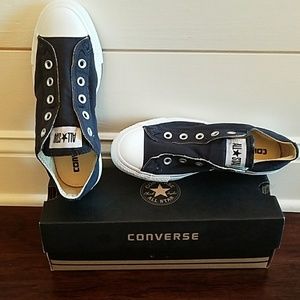 Unisex Slip-on Converse sneakers