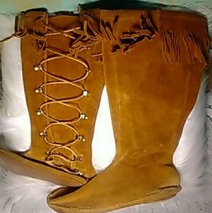 Minnetonka moccasins