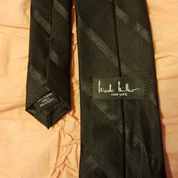 FWB Black Nicole Miller neck tie - Picture 2 of 2