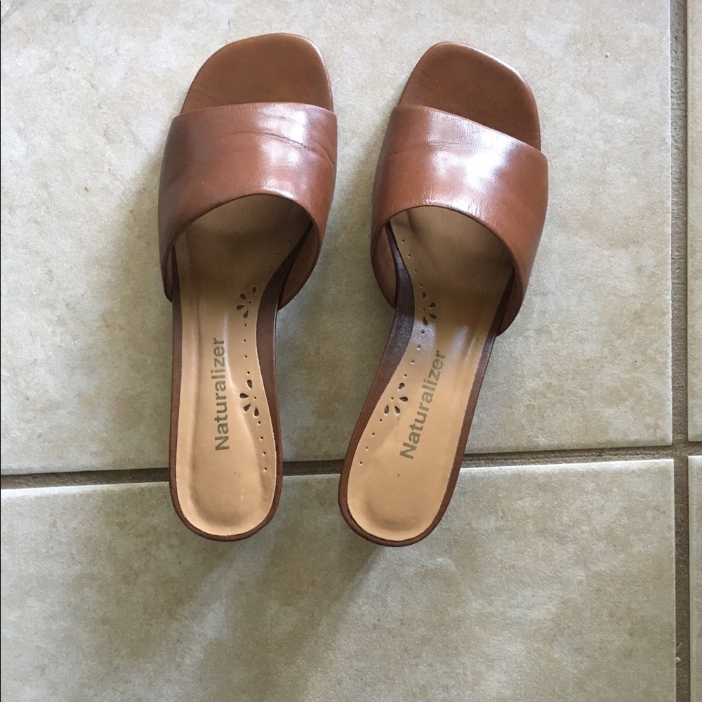 Naturalizer Brown Leather Mules