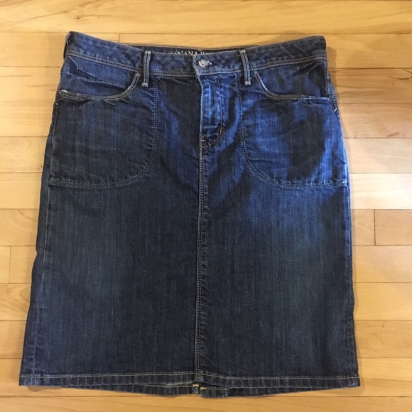 Banana Republic Jean Skirt - Picture 1 of 8