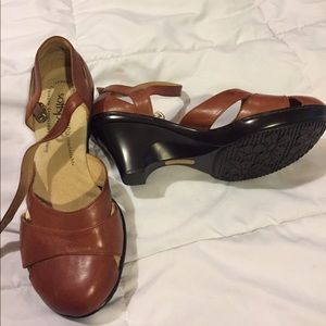 Softspots Leather Sandals