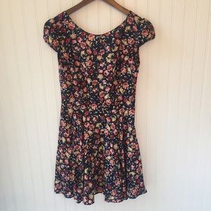 CLOSING FRIDAY •Zara• Floral Dress