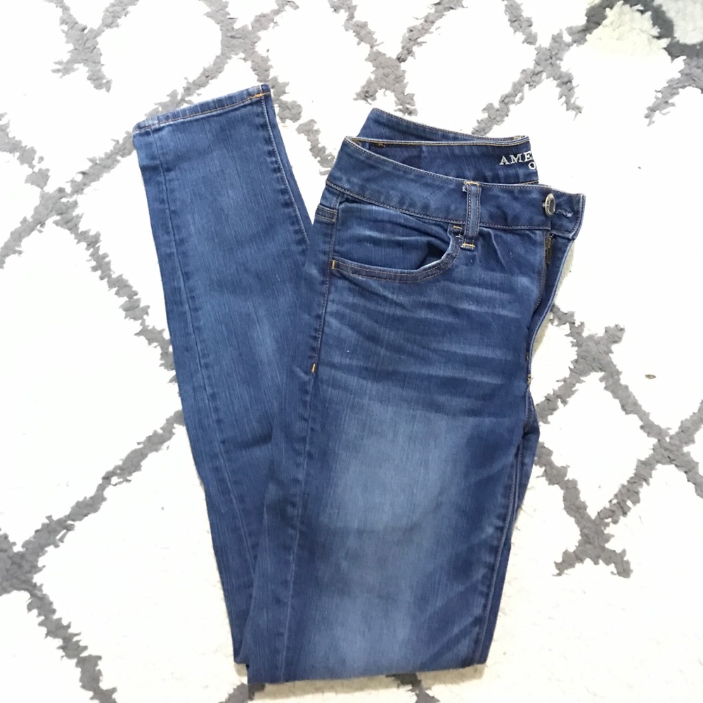 American Eagle Medium Wash Jeggings