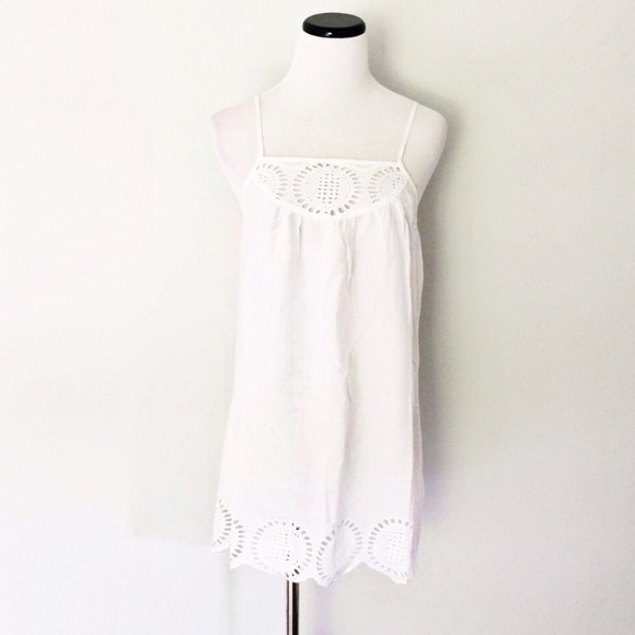 Mimi Chica Tops - NWT Mimi Chica white eyelet Tunic Tank Top