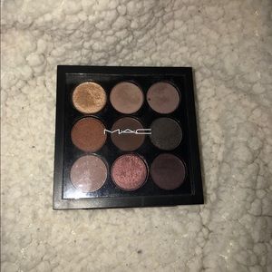 MAC Burgundy Times Nine Eye Shadow Palette