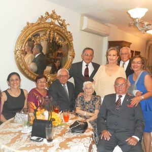 Meet your Posher, Luis eduardo