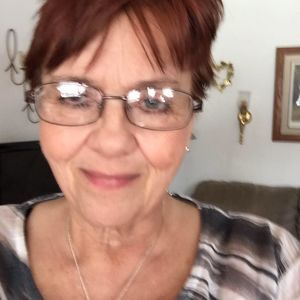 Meet your Posher, Pam