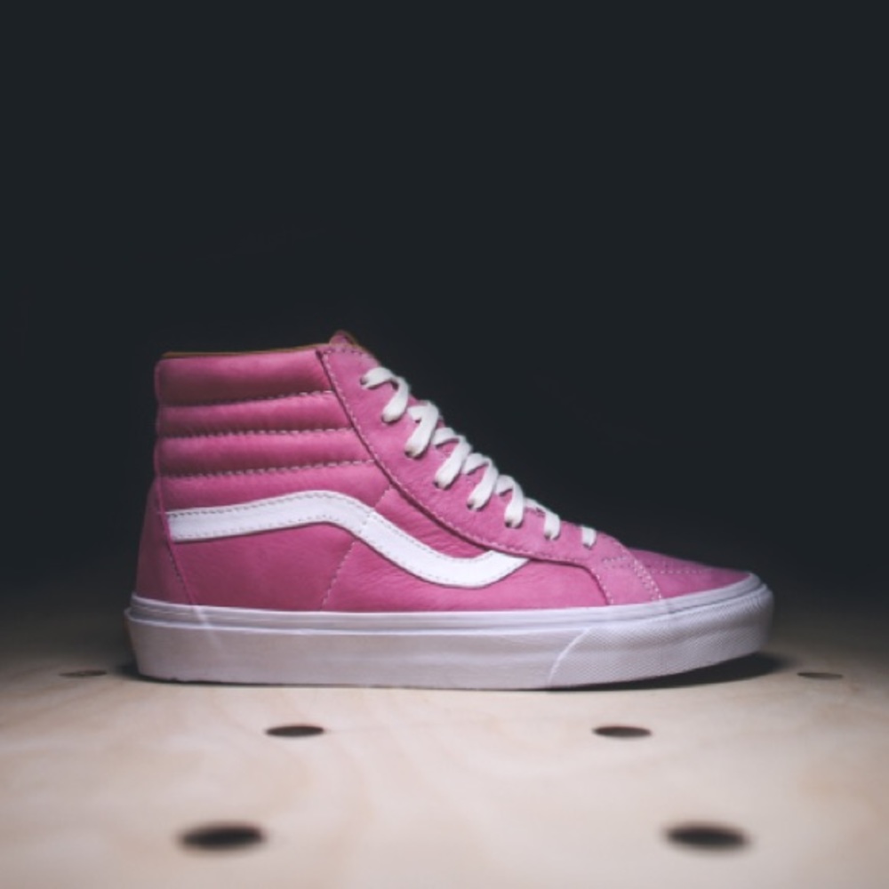 PINK SUEDE VANS!