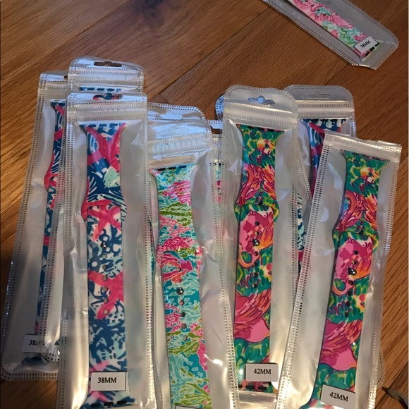 🎀NEW🎀LILLY APPLE WATCH BAND CHA CHA PRINT - Picture 3 of 4