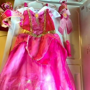 Aurora (sleeping beauty) princess set