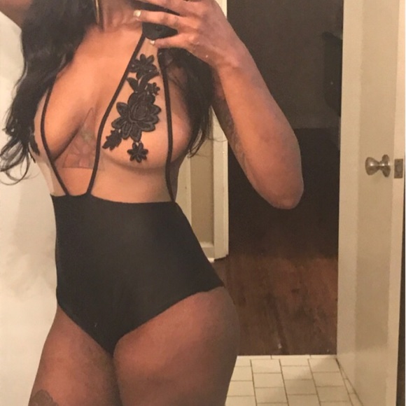 ONE LEFT "Sinful" Bathing Suit Swimsuit - Picture 4 of 8