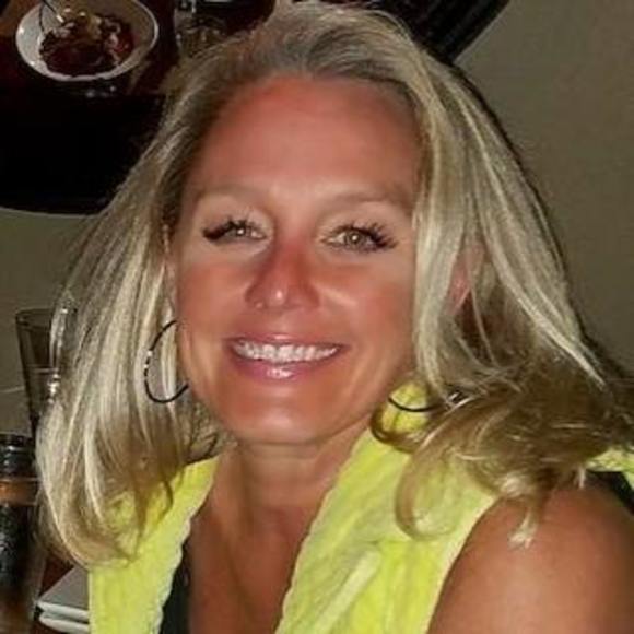 Meet your Posher, Barb - Picture 1 of 1