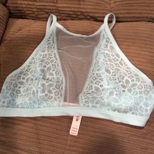 NWT Victoria Secret gorgeous bra lace/netting bra.
