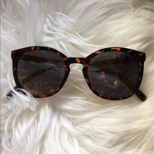 Quay Dixi 2.2 sunnies
