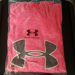 Womens Under Armour pullover sweatshirt