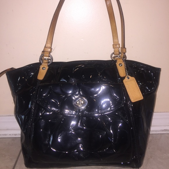 Coach Handbags - COACH Handbag🌹