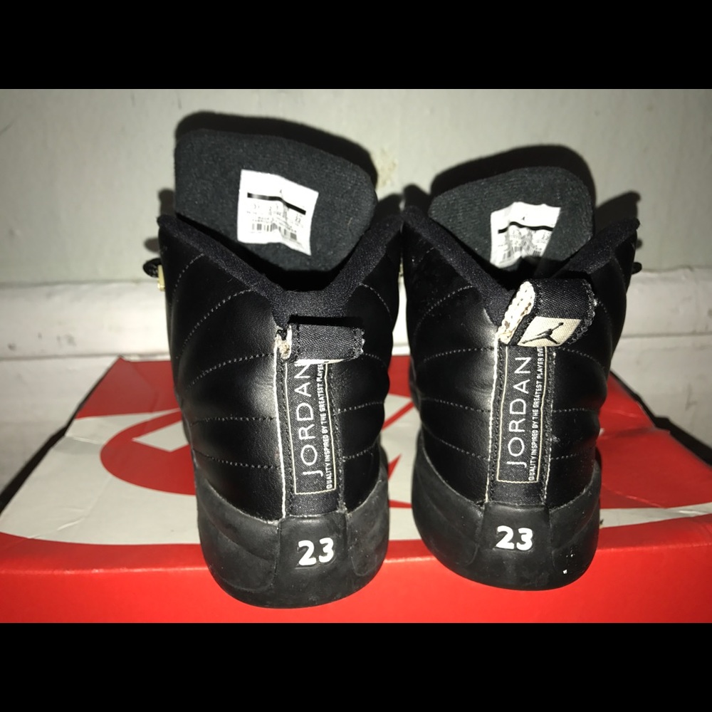 Jordan 12 masters in black