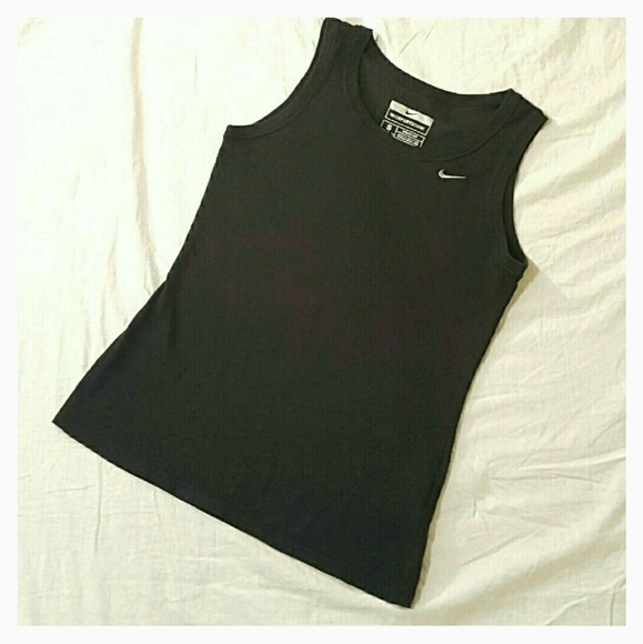 Nike Tops - Nike Sports Tank Fit Dry
