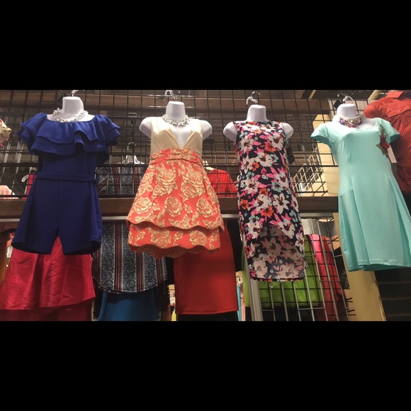 Cloths - Picture 4 of 8