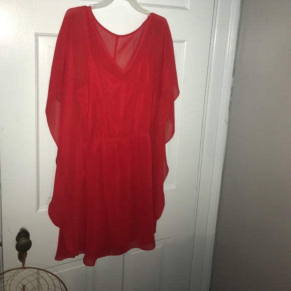 Express red dress - Picture 4 of 7