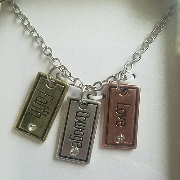 Jewelry - Love faith courage pendant necklace