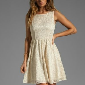 Bb Dakota by Jack. Lace beige dress