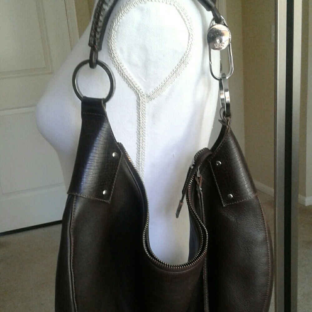Authentic GUCCI Leather Handbag
