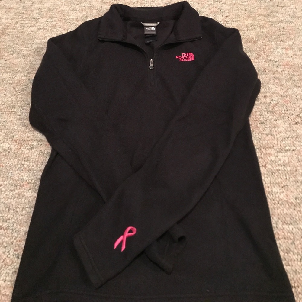 the north face black pullover size small