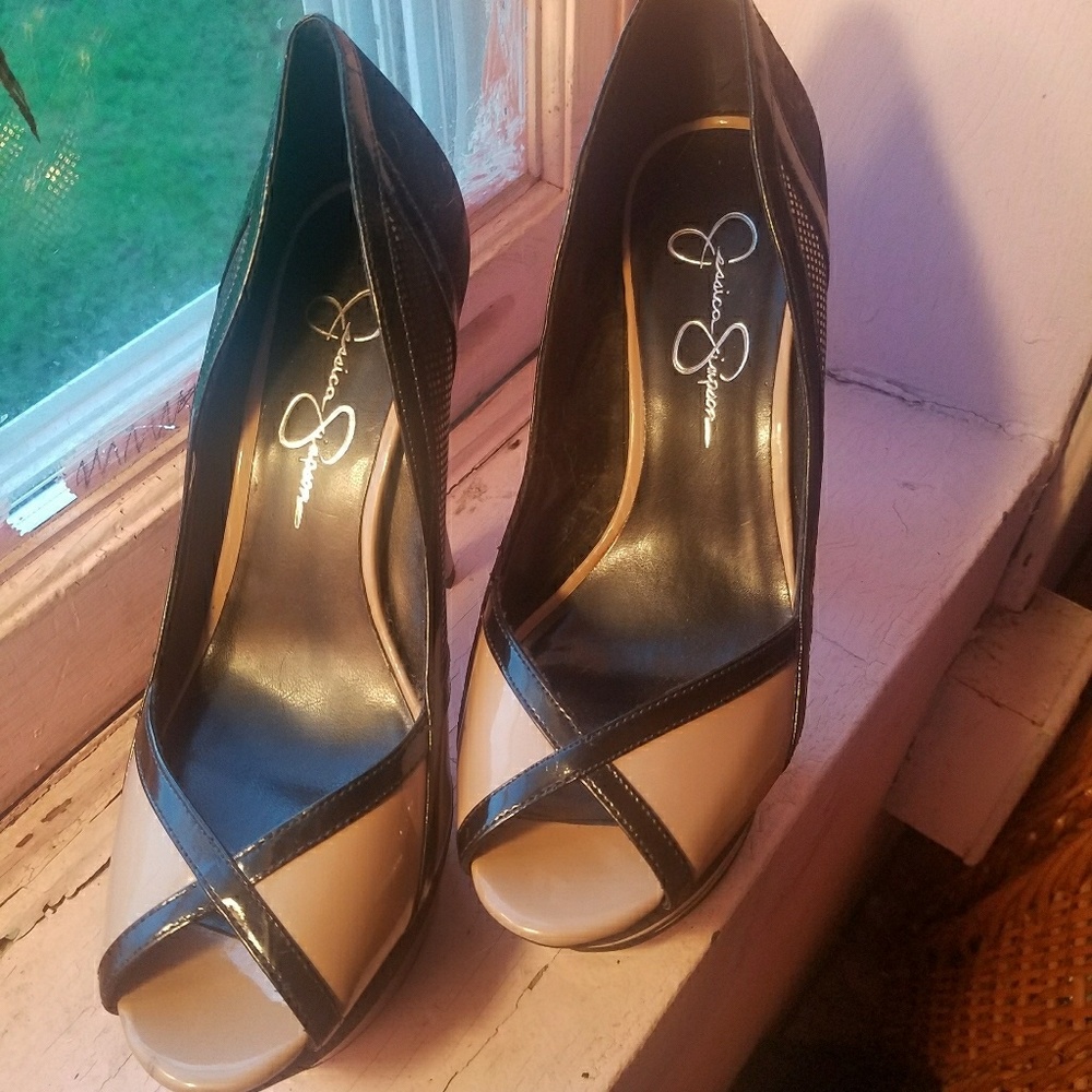 Jessica Simpson platform heels
