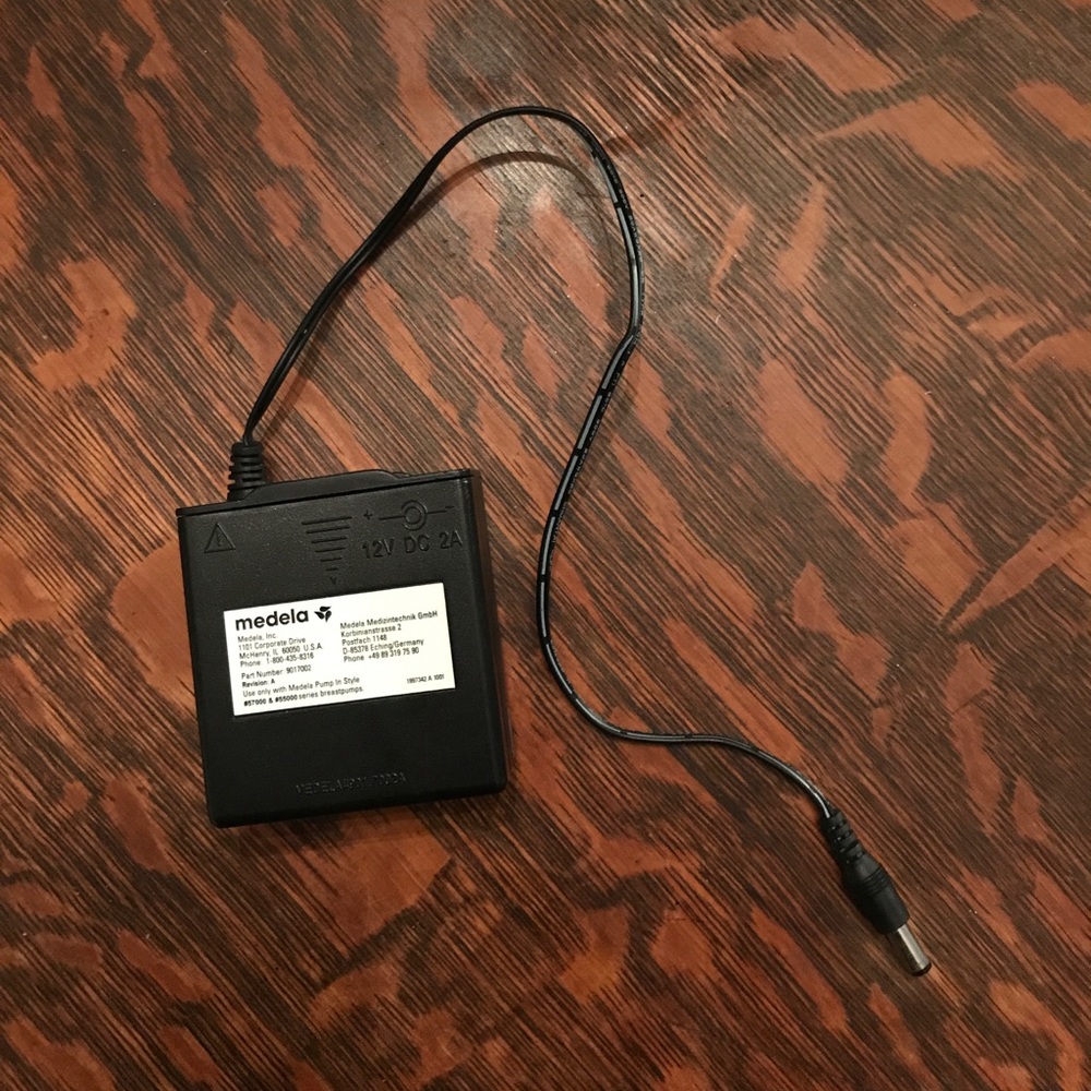 Medela breast pump 12 volt battery pack