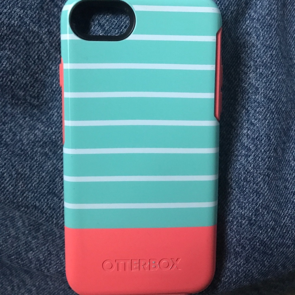 iPhone 7 Aqua Mint Dip Otterbox