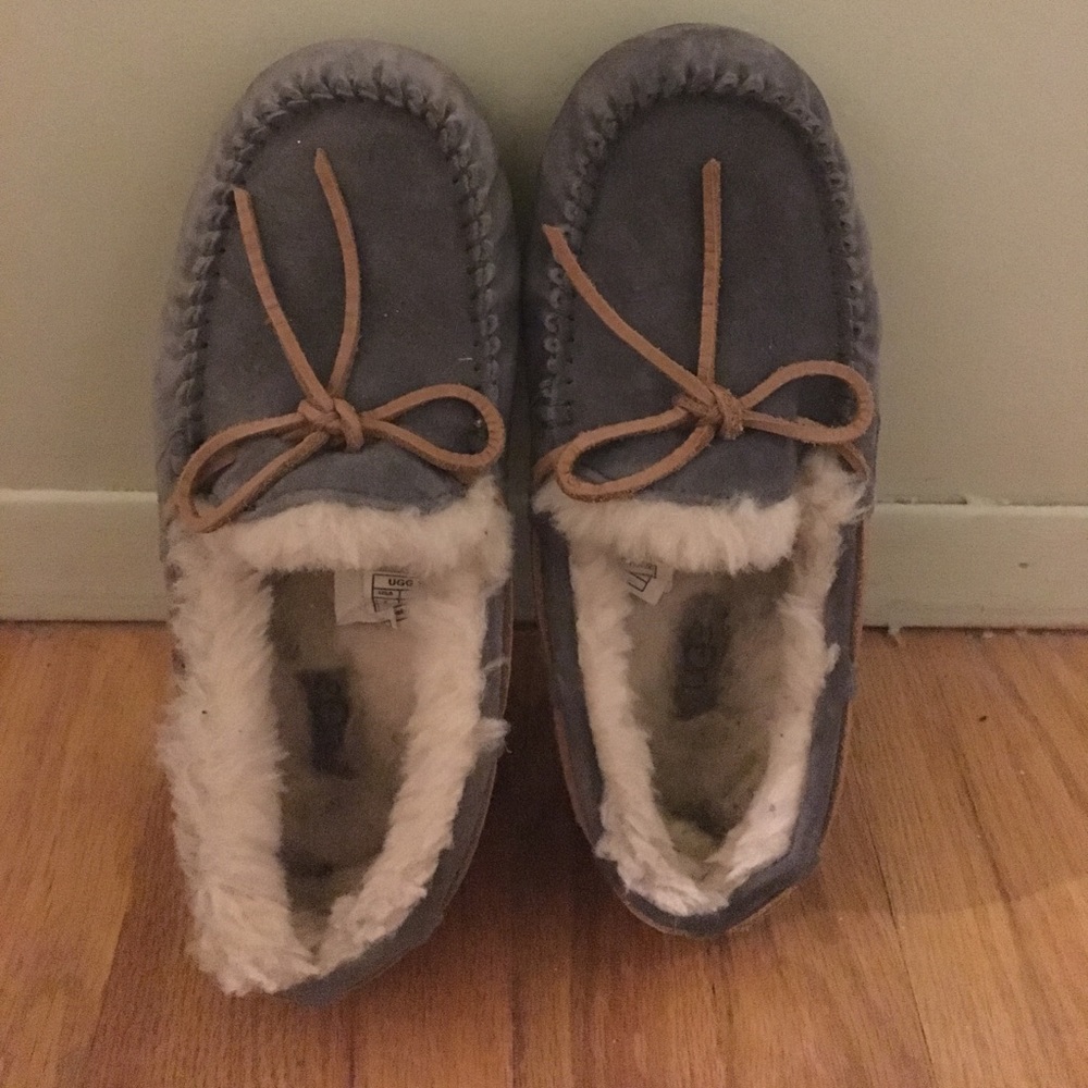 Grey ugg moccasins