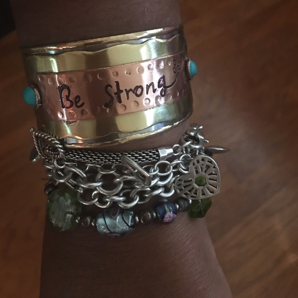 Be Strong • Metal Wrist Cuff