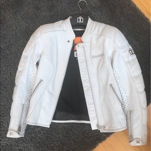 ❗️SOLD❗️Icon motorcycle Jacket worn a few times
