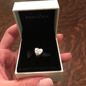 Pandora "best friends" charm