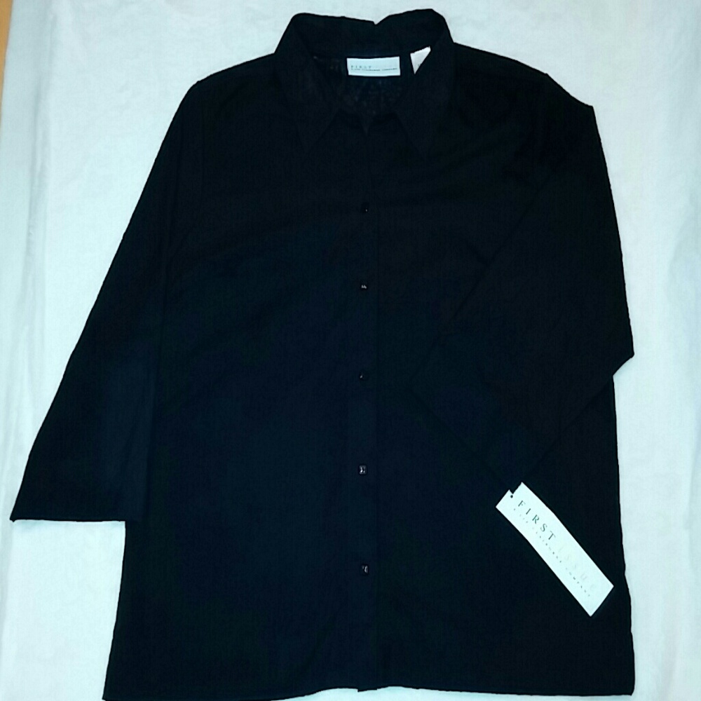 Sheer 3/4 Sleeve Black Blouse - Picture 3 of 4
