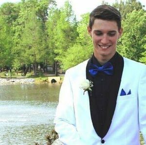 Meet your Posher, Justin