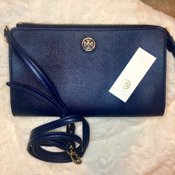 Tory Burch Handbags - 20 min sale !!!HP🎉‼️Navy Tory Burch crossbody