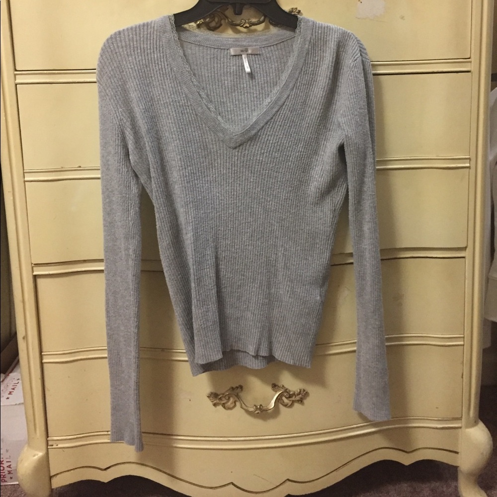 Gray sweater