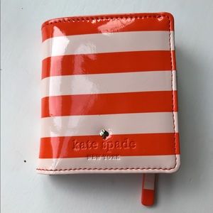 Kate Spade Wallet NWOT