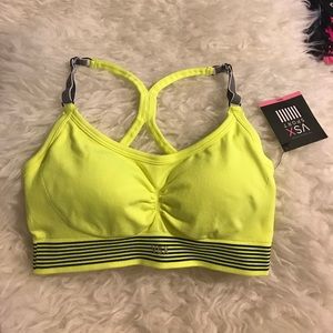 Pink vs sport bra
