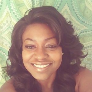 Meet your Posher, Octavia