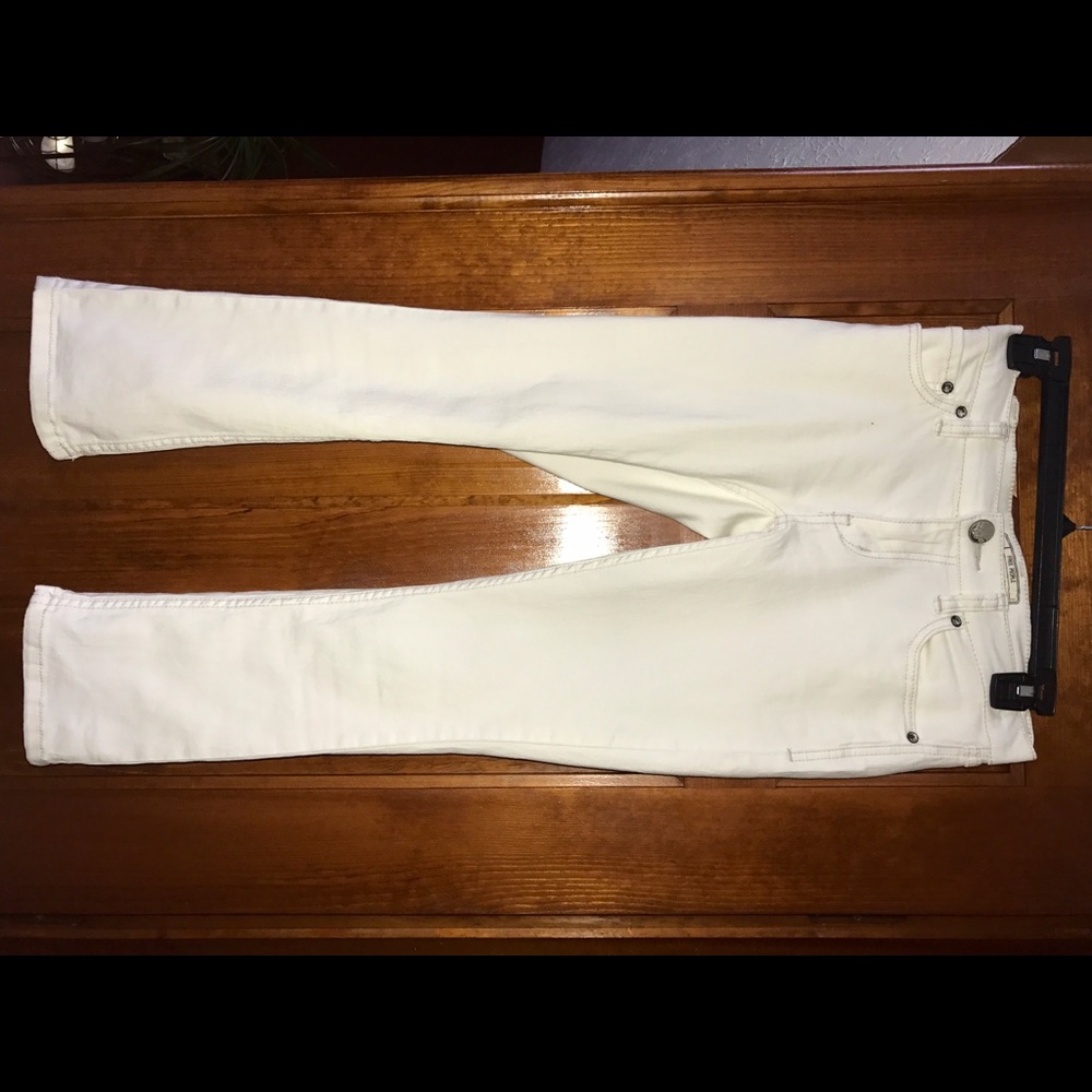 Free People White capris