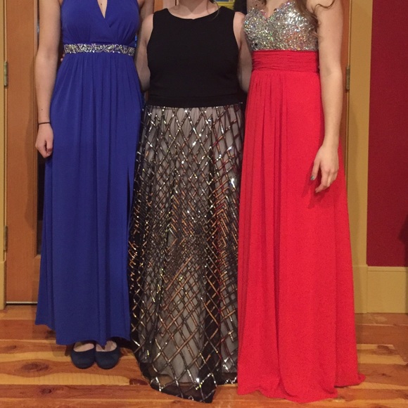 Prom/formal Dress size 13 - Picture 2 of 2