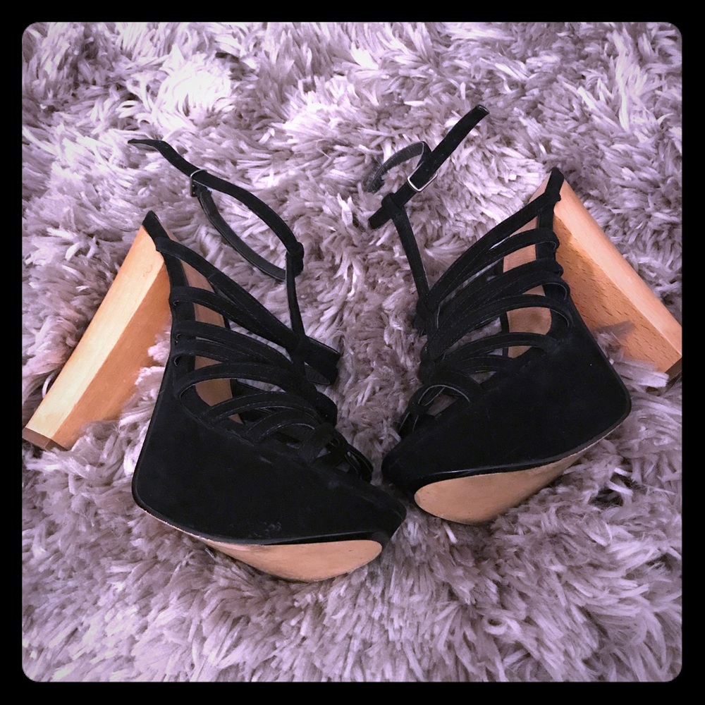 🔥Zigi Girl "Angie" strapy platform sandal🔥