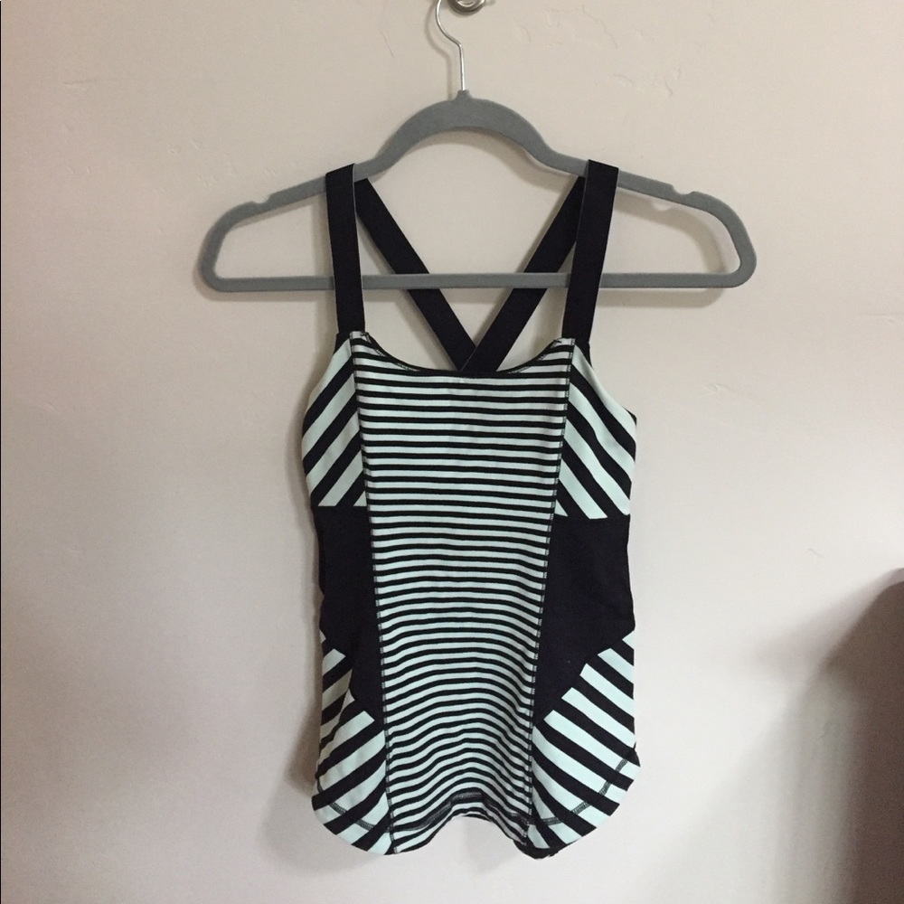 Lulu lemon top